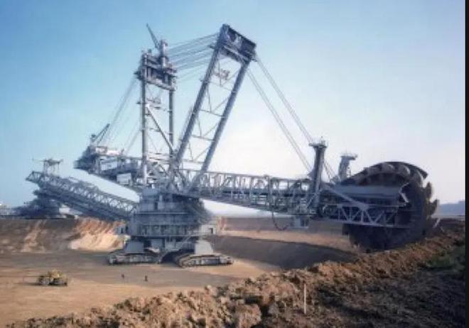 比黄金稀土贵百倍!中国黑龙江发现大型石墨矿价值高达1000亿!九游会真人(图5)