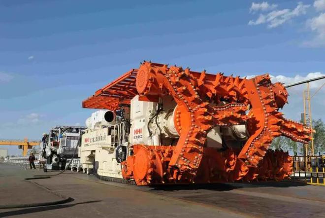 比黄金稀土贵百倍!中国黑龙江发现大型石墨矿价值高达1000亿!九游会真人(图19)