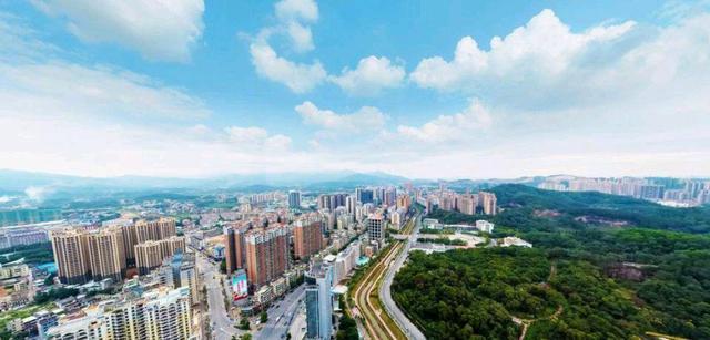 广东省“富到漏油”的县面积比2个香港大常住人口超过120万(图3)